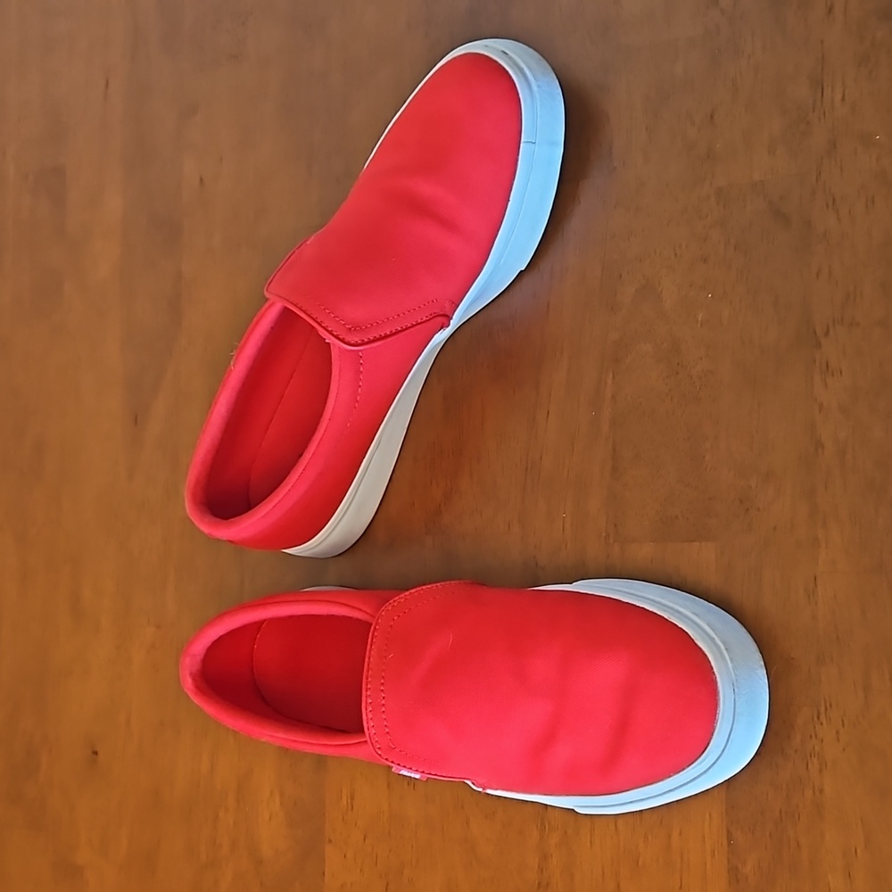 Nike slip ons